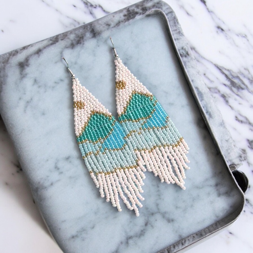 Mountain and Ocean Pattern Beaded Tassel Earrings. New.